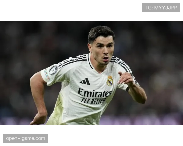 阿什拉夫领衔非洲杯最佳阵容，状态回升闪耀赛场