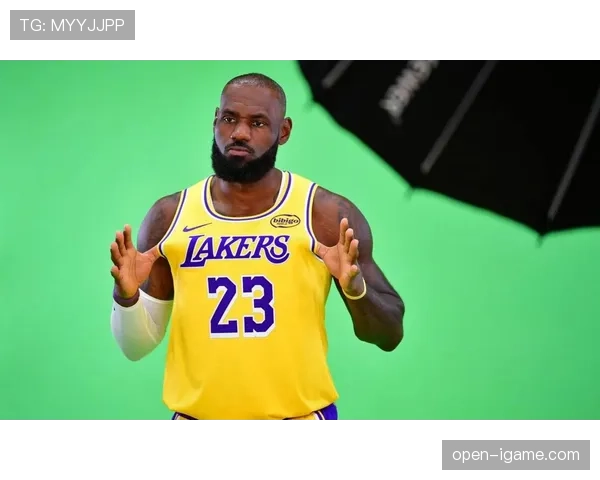 詹姆斯无球切入效率提升，改变湖人进攻结构